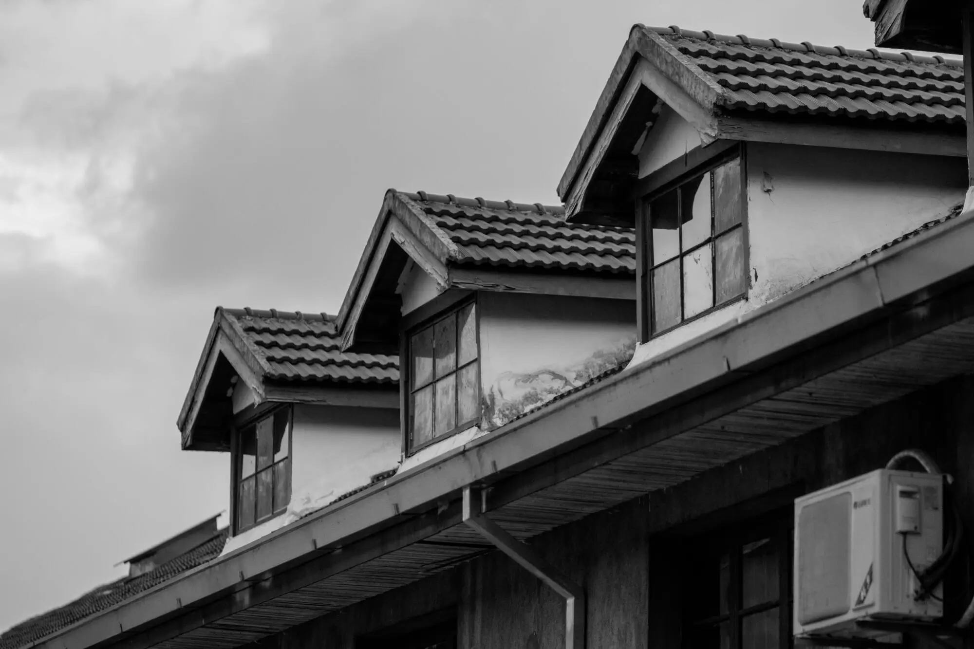 What Is Included in a Property Management Report?